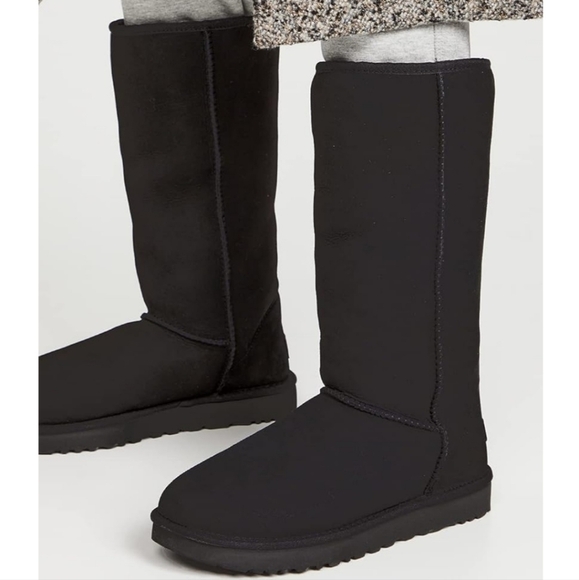 UGG Shoes - Sold Ugg Australia Women Classic Tall II Leather Sheepskin Boots shoes sz 10